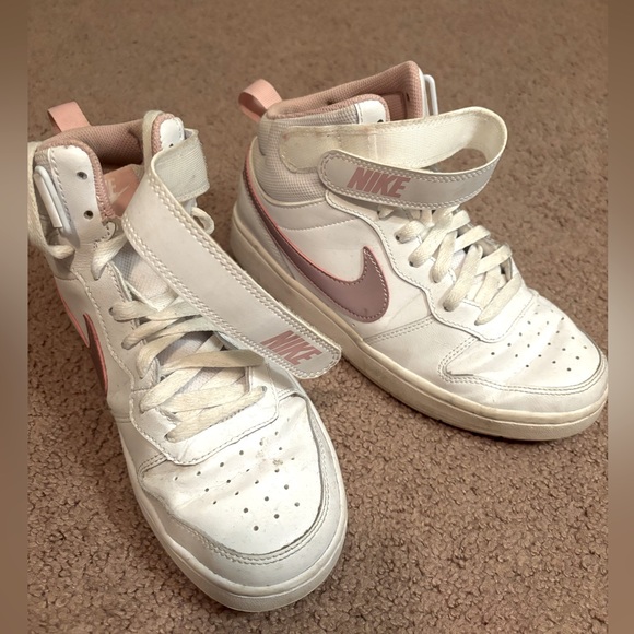 Older style nike high tops - Picture 1 of 3